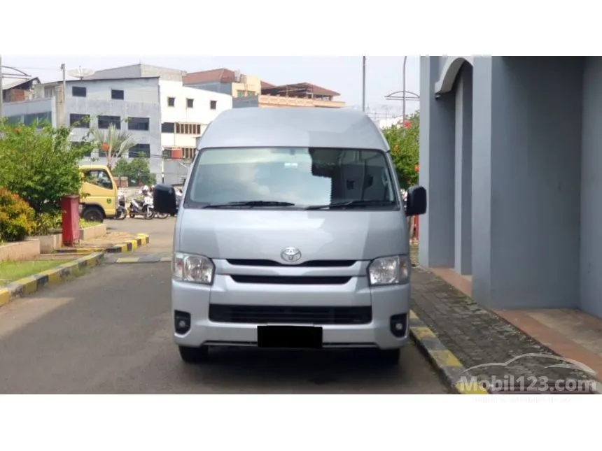 2024 Toyota Hiace Commuter Van