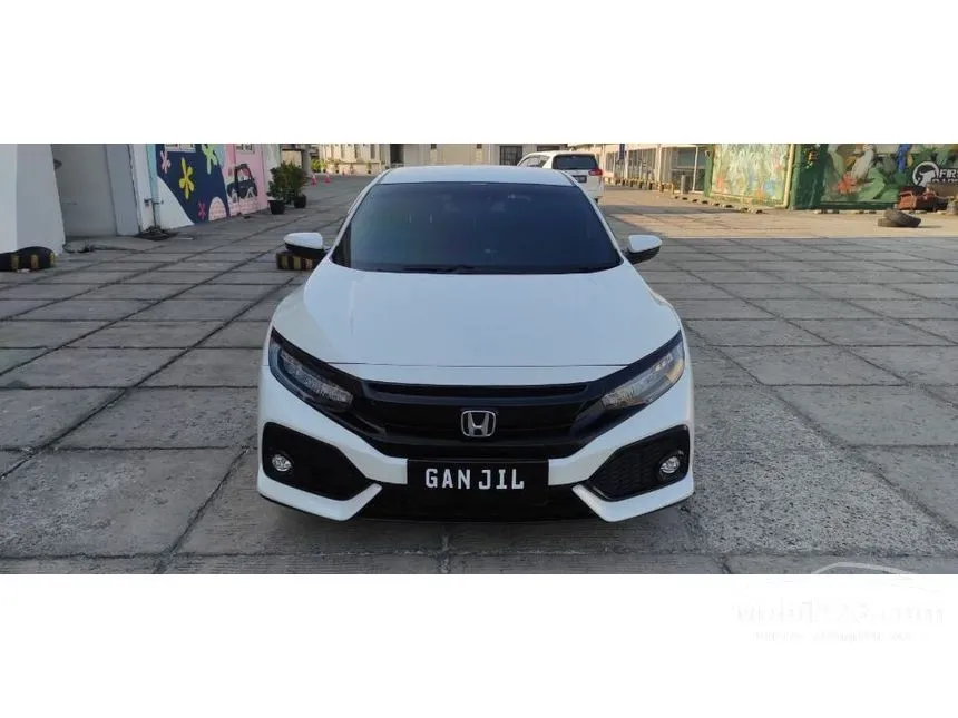 Jual Mobil Honda Civic 2019 E 1.5 di DKI Jakarta Automatic Hatchback Putih Rp 379.000.000