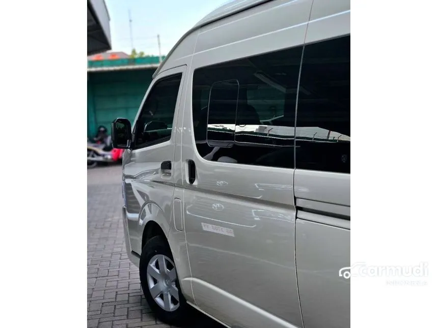 2025 Toyota Hiace Commuter Van