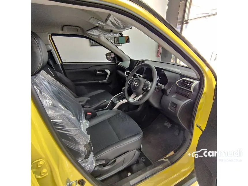 2025 Toyota Raize GR Sport (2 Tone) SUV