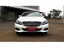 Mercedes Benz E250 Avangarde Facelift AT 2014 White On Black - Low Km 13ribu Miles - Sangat Terawat - Kredit DP MURAH