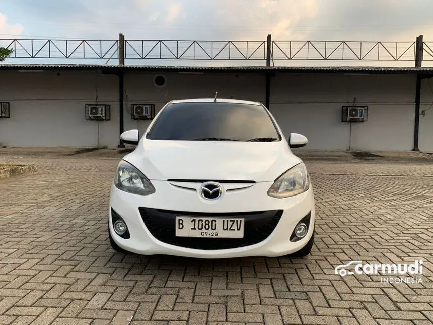 2013 Mazda 2 S Hatchback