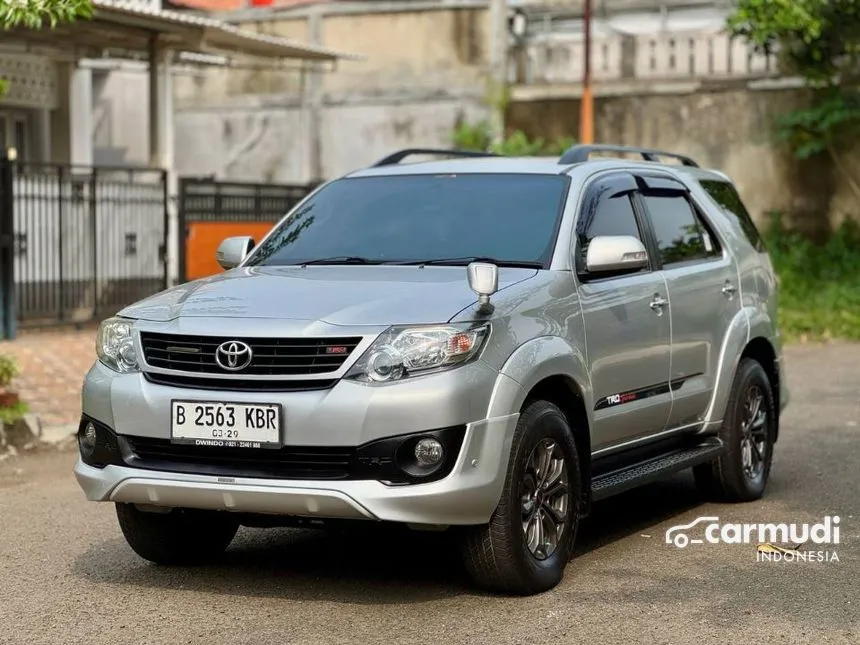 2013 Toyota Fortuner G Lux SUV