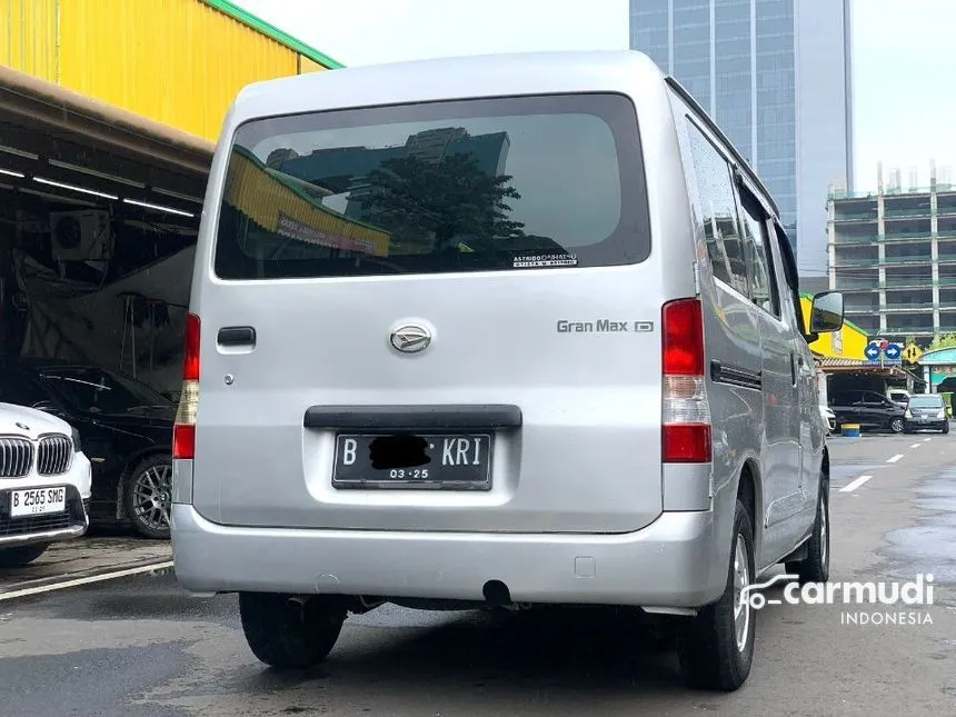 2015 Daihatsu Gran Max D Van