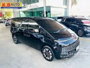2023 Hyundai Staria 2.2 Premium Van