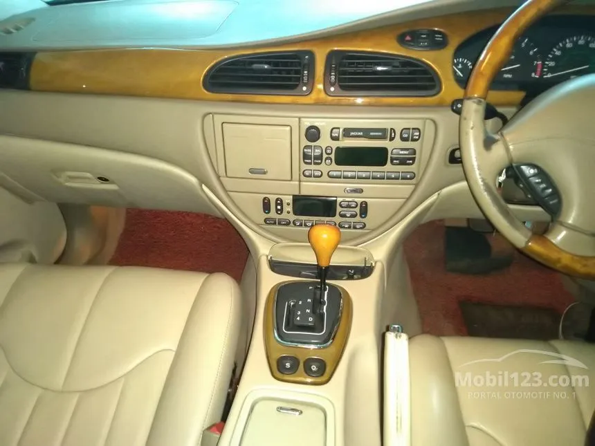 2003 Jaguar S-Type X200 Sedan