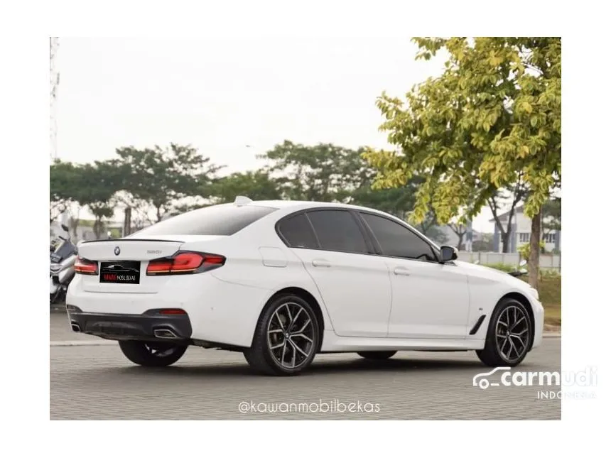 2022 BMW 520i M Sport Sedan