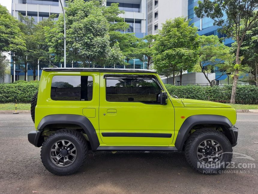 Jual Mobil Suzuki Jimny 2019 1.5 di DKI Jakarta Automatic Wagon Kuning