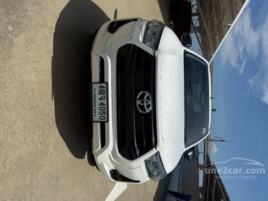 2022 Toyota HILUX REVO Z Edition Entry Smart Cab Pickup