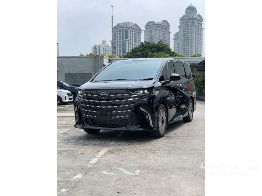 Jual Mobil Toyota Alphard 2024 HEV (Non Premium Color) 2.5 di DKI Jakarta Automatic MPV Hitam Rp 1.350.000.000