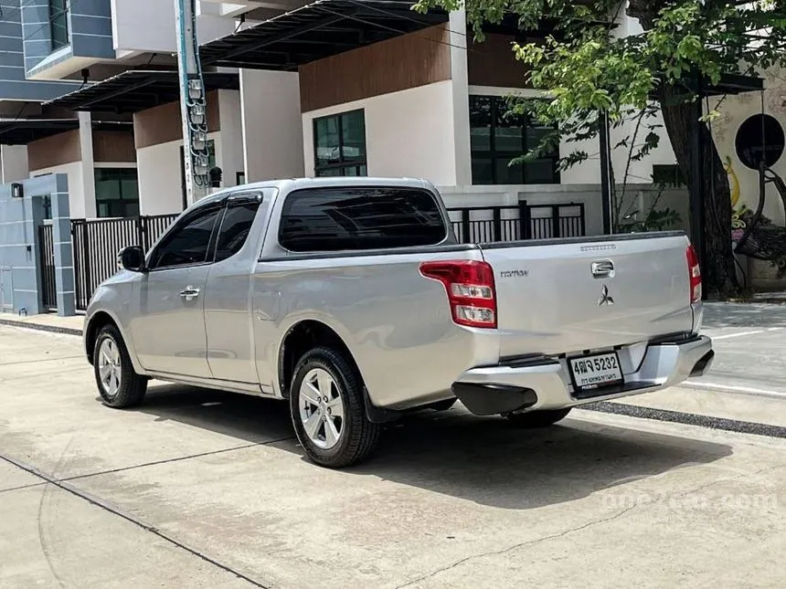 2018 Mitsubishi TRITON GLX Mega Cab Pickup