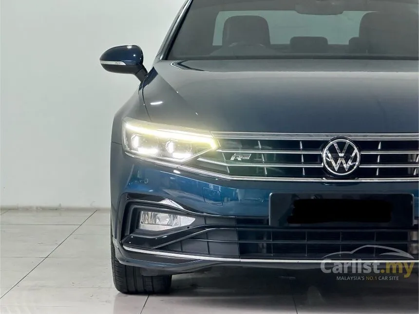 2022 Volkswagen Passat R-line Sedan