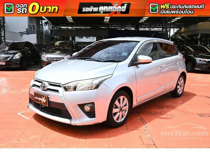 2015 Toyota YARIS E Hatchback