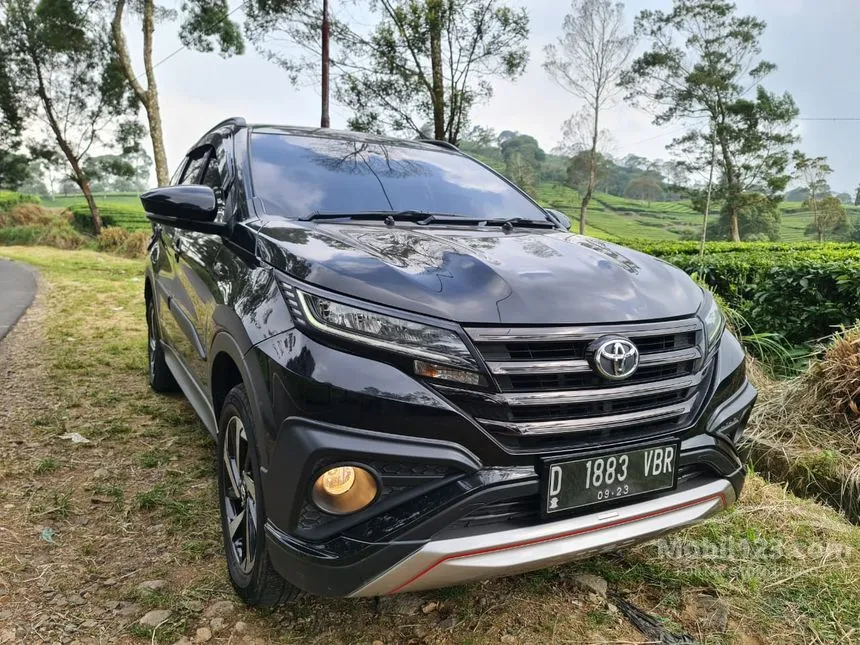 Jual Mobil Toyota Rush 2018 TRD Sportivo 1.5 di Jawa Barat Manual SUV Hitam Rp 230.000.000
