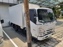 2021 Isuzu NLR 4 Ban Box Besi 2.8