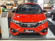 Honda Jazz 1.5 RS CVT (matic) Hatchback
