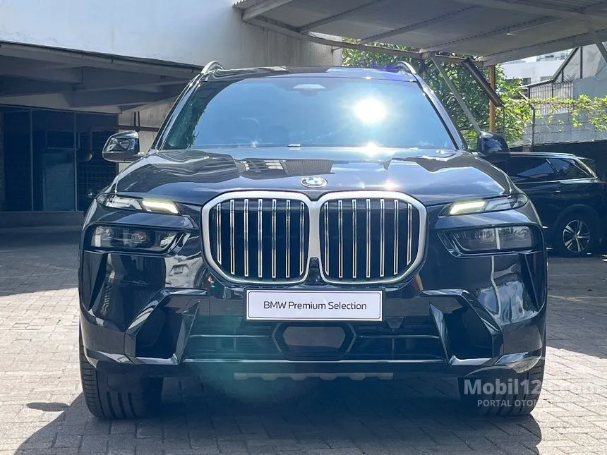 2023 BMW X7 xDrive40i M Sport SUV