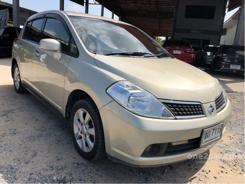 Nissan tiida 2007 седан