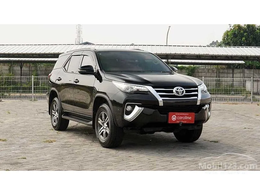 Jual Mobil Toyota Fortuner 2019 G 2.4 di Banten Automatic SUV Hitam Rp 362.000.000