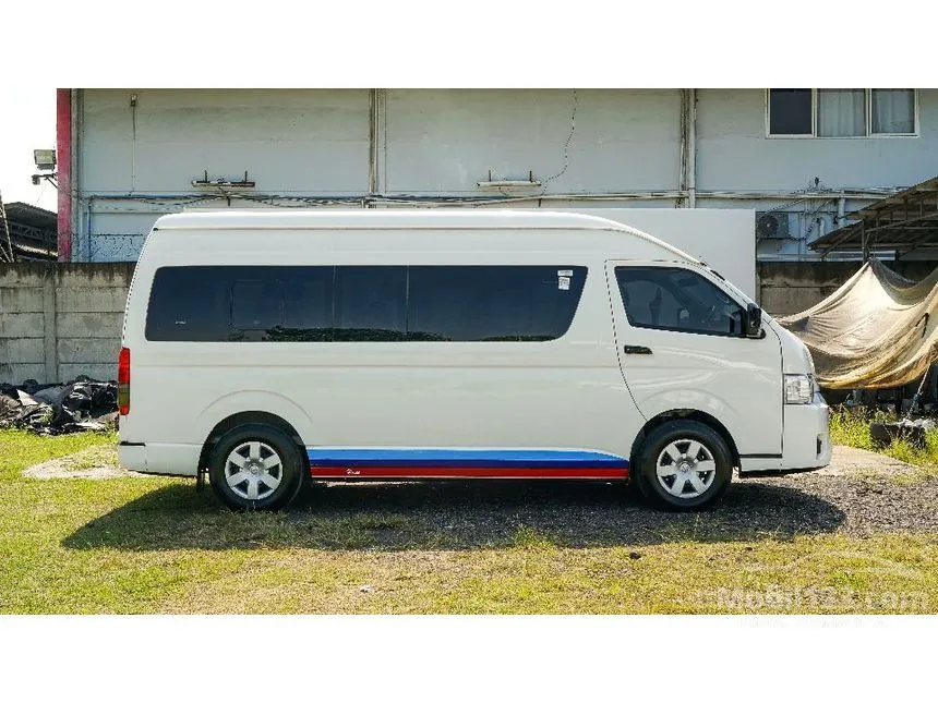 2024 Toyota Hiace Commuter Van