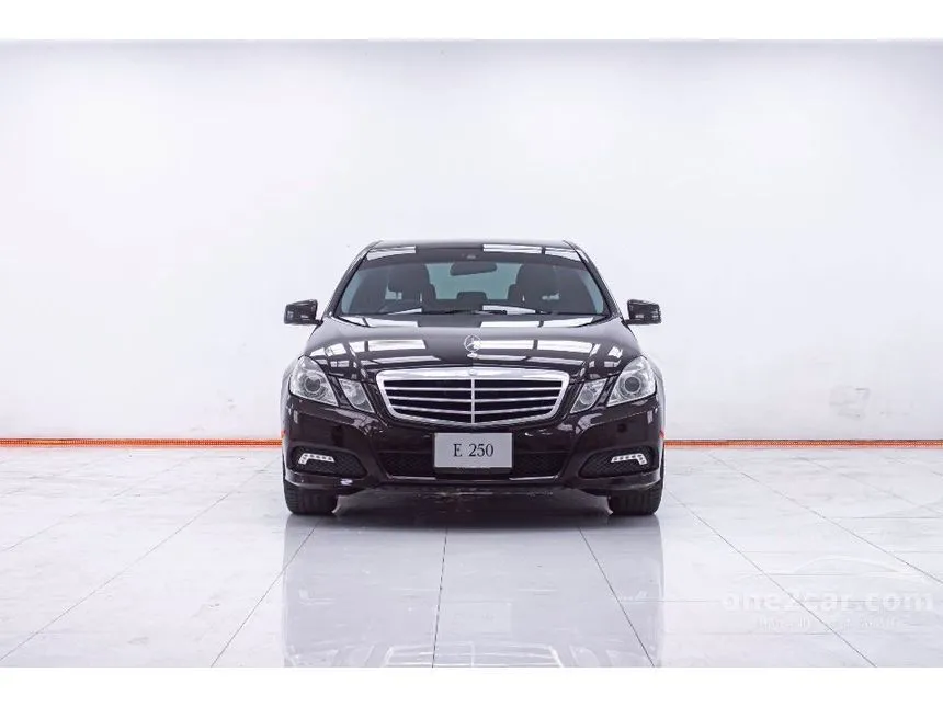 2011 Mercedes-Benz E250 Avantgarde CGI BlueEFFICIENCY Sedan