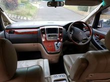 2004 Toyota Alphard 3.0 G triptonic