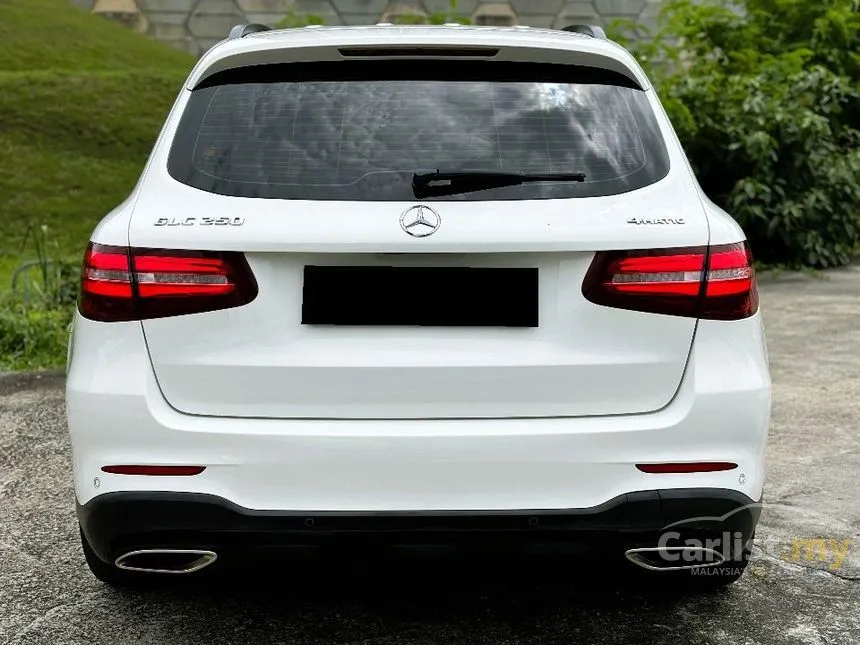 2018 Mercedes-Benz GLC250 4MATIC AMG Line Safety Upd. SUV