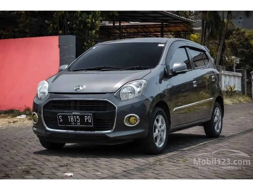 Jual Mobil Daihatsu Ayla 2014 X 1.0 di Jawa Timur Automatic Hatchback Abu