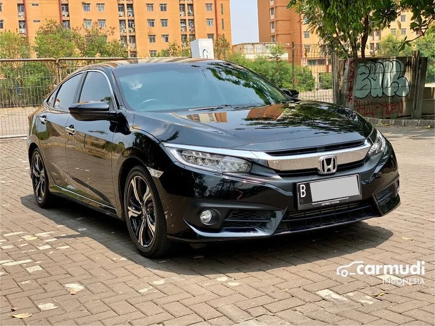 2017 Honda Civic ES Sedan