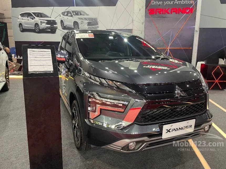 Jual Mobil Mitsubishi Xpander 2024 ULTIMATE 1.5 di Banten Automatic Wagon Abu