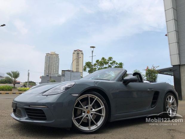 718 - Porsche Murah - 28 mobil dijual di Indonesia - Mobil123