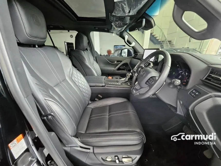 2024 Lexus LX 600 VIP SUV