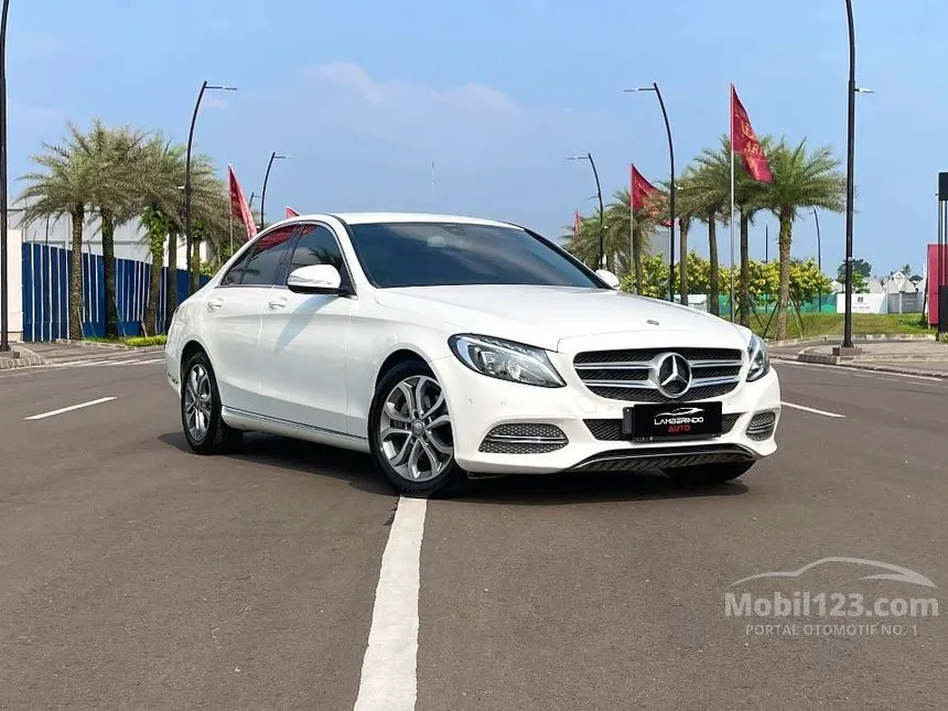 2015 Mercedes-Benz C200 Avantgarde CKD Sedan