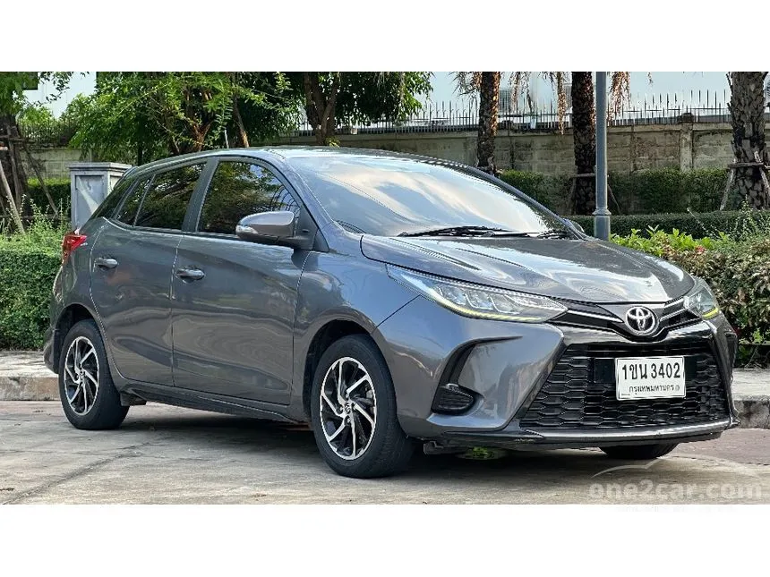 2020 Toyota YARIS Sport Hatchback