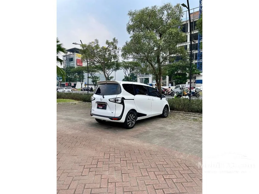 2019 Toyota Sienta V MPV