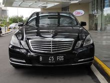 Mercedes-Benz E300 Elegance 2011 Like new facelift record mercy