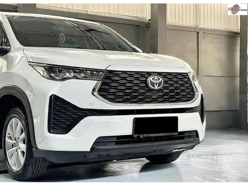 2023 Toyota Kijang Innova Zenix V (Premium Color) MPV