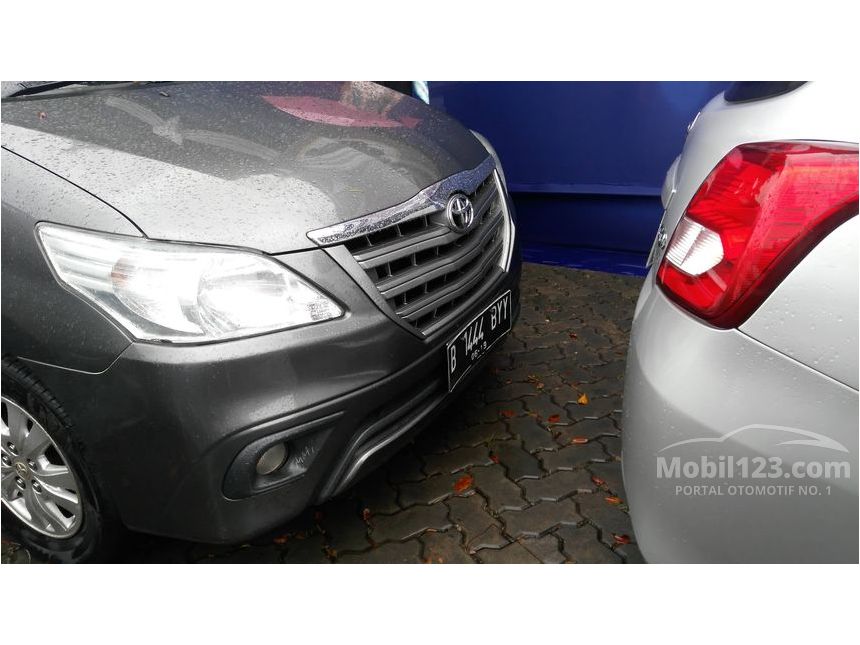 Jual Mobil  Toyota  Kijang Innova  2014 E 2 0 di DKI Jakarta 