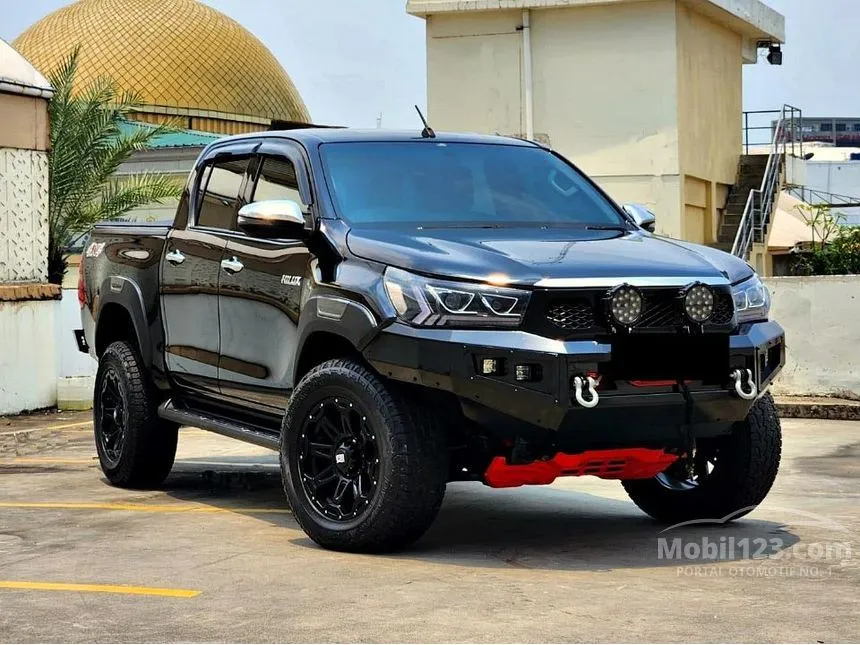 2019 Toyota Hilux V Pick-up