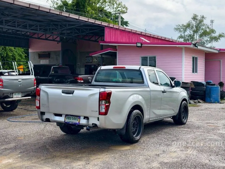 2022 Isuzu D-MAX S Space Cab Pickup