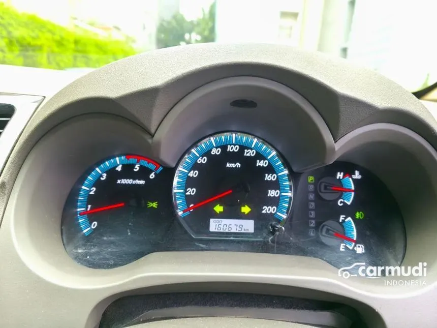 2013 Toyota Fortuner G TRD VNT SUV