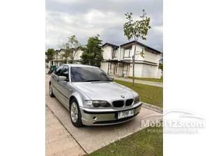 2004 BMW 318i 2.0 Sedan
