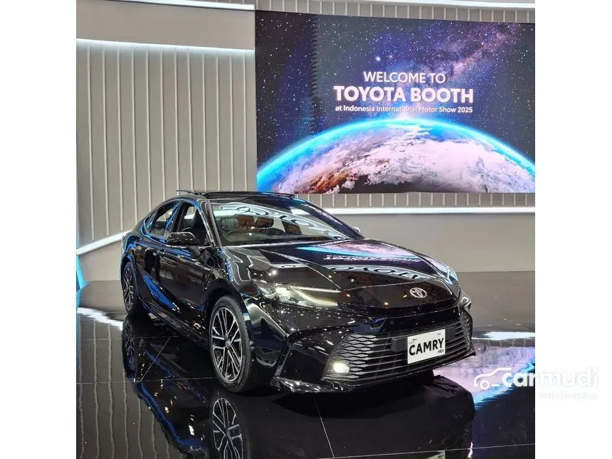 2025 Toyota Camry HEV Sedan