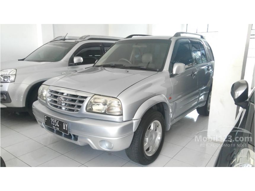 Jual Mobil Suzuki Escudo 2001 SQ 2.0 di Jawa Barat Manual 