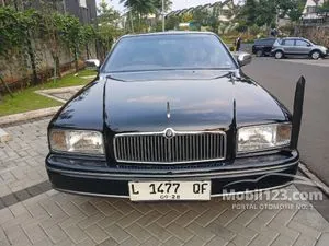1992 Nissan President 4.5 Sedan