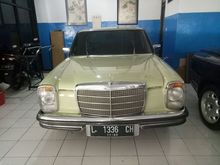 1976 Mercedes-Benz 230E 2.3 W123 L4 2.3 Manual Sedan