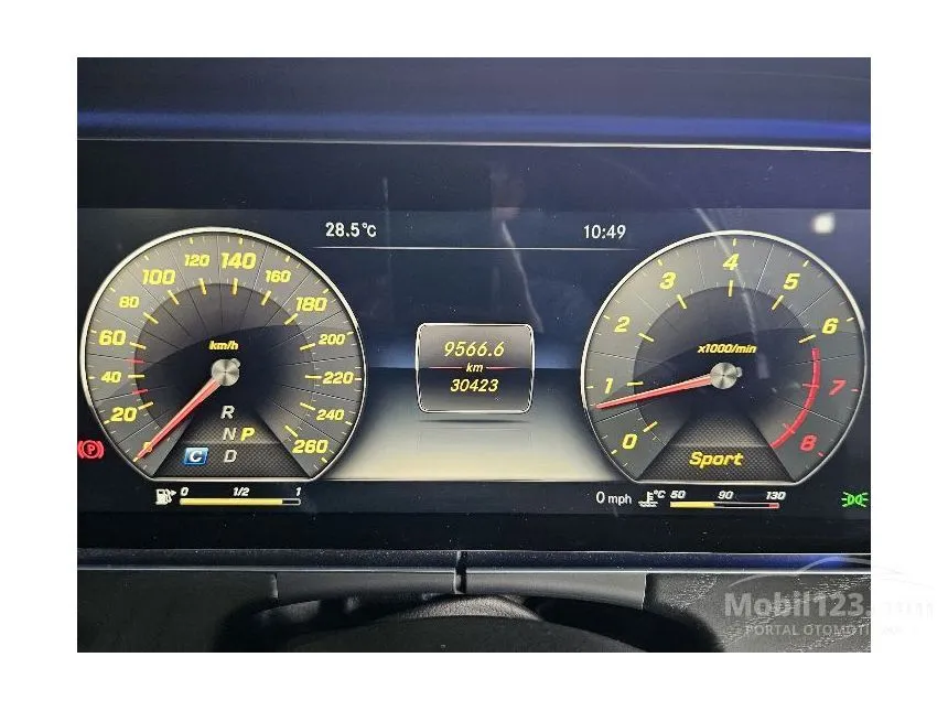 2016 Mercedes-Benz E300 Avantgarde Sedan