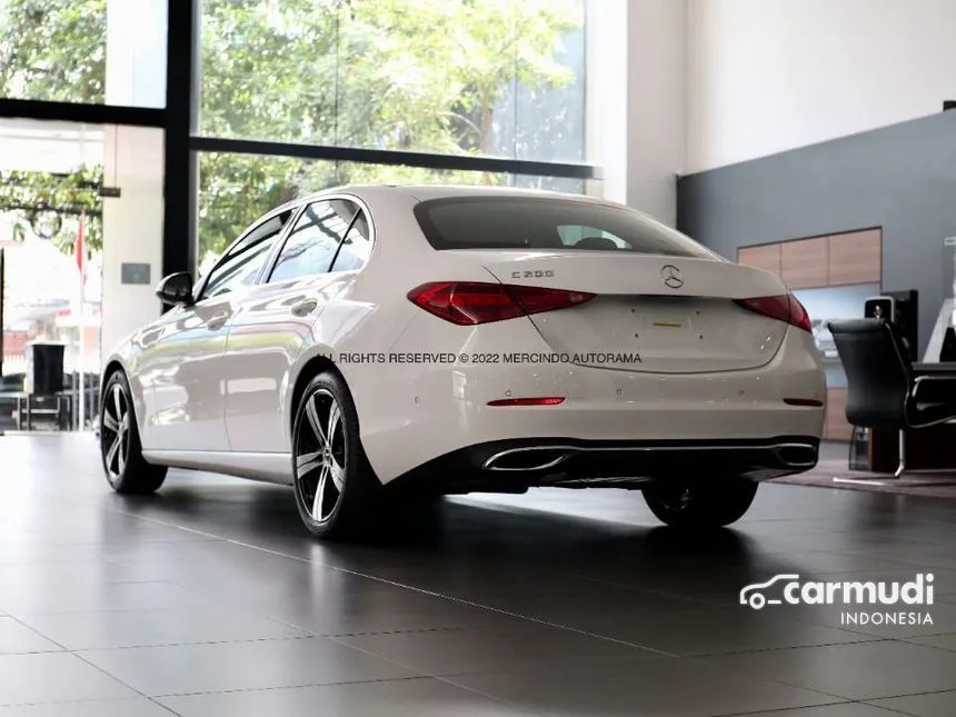 2023 Mercedes-Benz C200 Avantgarde Line Sedan