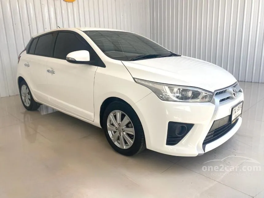 2017 Toyota YARIS G Hatchback