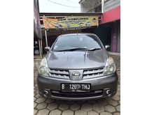 2010 Nissan grand livina XV 1.5 at mulus murah